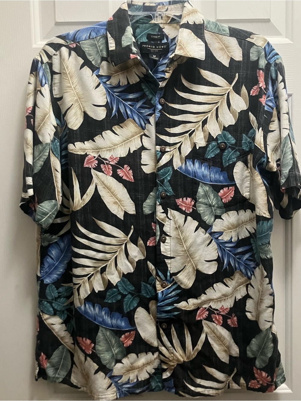 Pronto Uomo short-sleeve tropical button-up shirt Size Medium Rayon